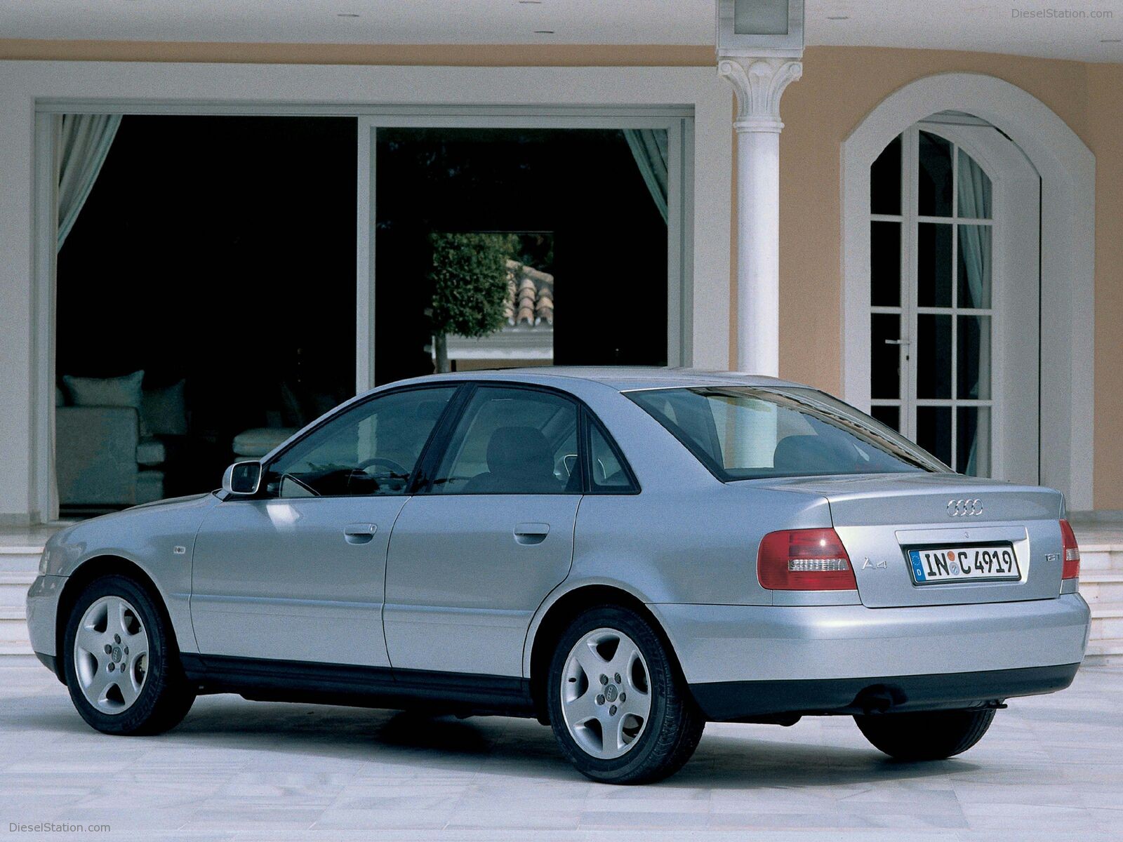 Audi A4 (1994)